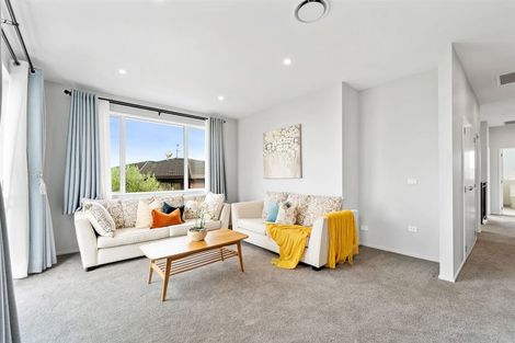 Photo of property in 7 Marlin Street, West Harbour, Auckland, 0618