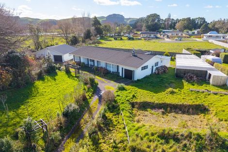 Photo of property in 24 Cambridge Street, Pahiatua, 4910