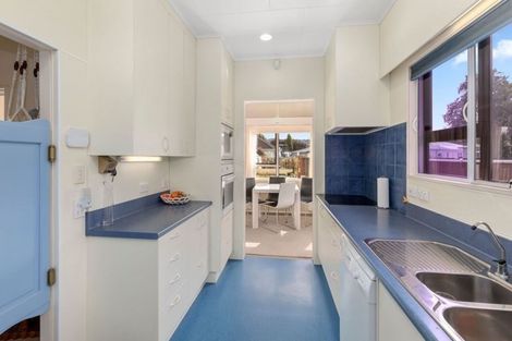 Photo of property in 33 Haig Street, Waterloo, Lower Hutt, 5011