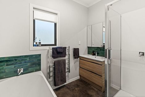 Photo of property in 27 Logan Avenue, Marewa, Napier, 4110