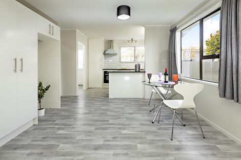 Photo of property in 10 Darnell Crescent, Clover Park, Auckland, 2019