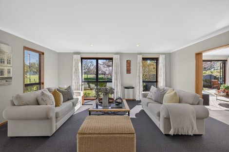 Photo of property in 49 Skyedale Drive, Harewood, Christchurch, 8051