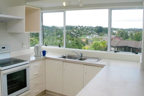 Photo of property in 1/14 Witheford Drive, Bayview, Auckland, 0629