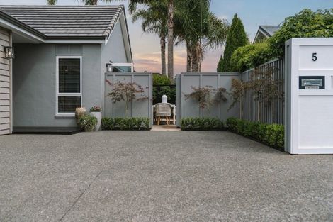 Photo of property in 5 Pebble Beach Way, Papamoa Beach, Papamoa, 3118