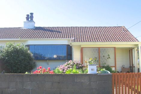 Photo of property in 18 Leveson Street, Strathmore Park, Wellington, 6022