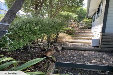 Photo of property in 14 Marjory Close, Broadmeadows, Wellington, 6035