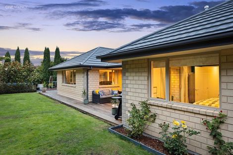 Photo of property in 19 Franklin Drive, Rangiora, 7400