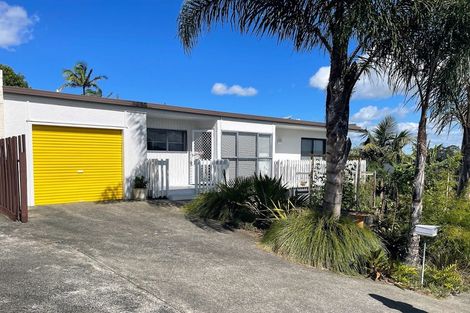Photo of property in 27 Raumati Crescent, Onerahi, Whangarei, 0110