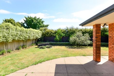 Photo of property in 4 Abergeldie Way, Cambridge, 3434