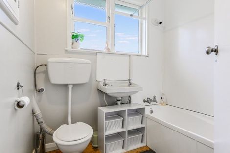 Photo of property in 24 Rotowaro Road, Huntly, 3700