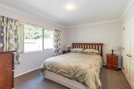 Photo of property in 42 Awatea Avenue, Paraparaumu, 5032