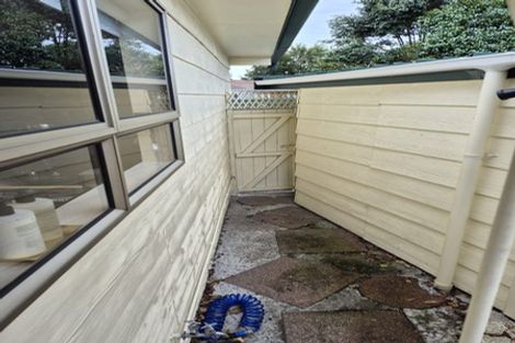 Photo of property in 17a Cecil Place, Cloverlea, Palmerston North, 4412