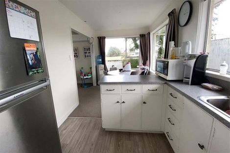 Photo of property in 8 Winiata Place, Otaki, 5512