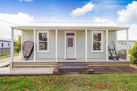 Photo of property in 12 Ngaire Street, Longburn, Palmerston North, 4412
