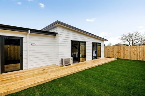 Photo of property in 2/1 Williams Place, Fairfield, Hamilton, 3214