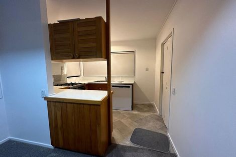 Photo of property in 5/136 Karori Road, Karori, Wellington, 6012