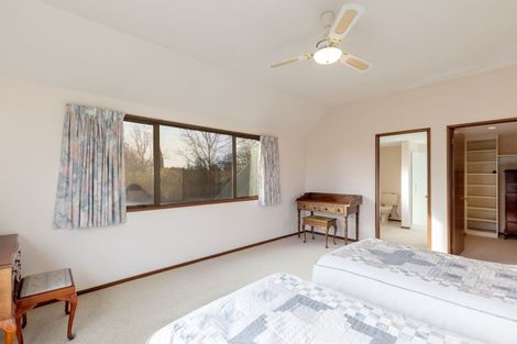 Photo of property in 9 Felstead Place, Avonhead, Christchurch, 8042