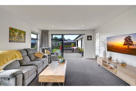 Photo of property in 32 Shrimpton Avenue, Woodend, 7610