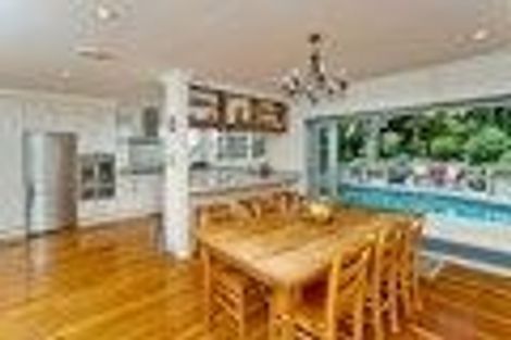 Photo of property in 49 Weatherly Road, Torbay, Auckland, 0630