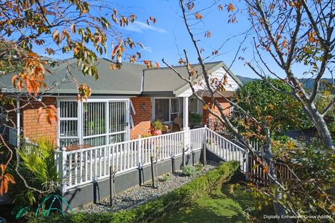 Photo of property in 76 Moana View Road, Waikawa, Picton, 7220