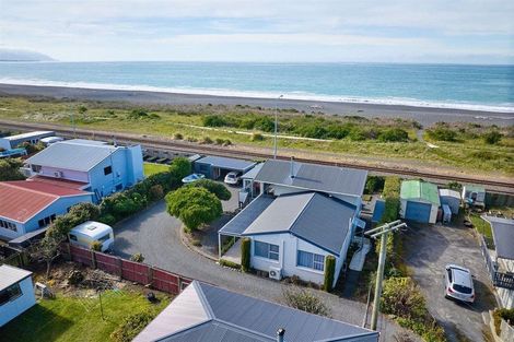 Photo of property in 108b Beach Road, Kaikoura, 7300