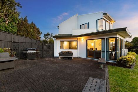 Photo of property in 21 Joseph Banks Drive, Whitby, Porirua, 5024