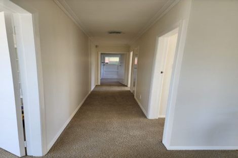 Photo of property in 2 View Road, Houghton Bay, Wellington, 6023