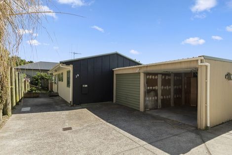 Photo of property in 13 James Cook Drive, Welcome Bay, Tauranga, 3112