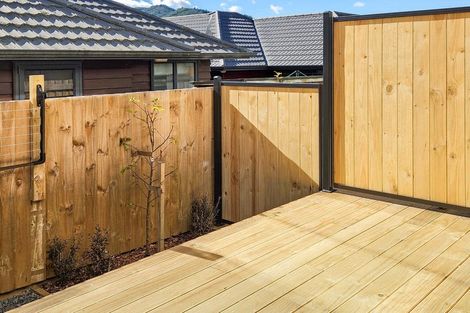 Photo of property in 2/11 Lees Grove, Wainuiomata, Lower Hutt, 5014