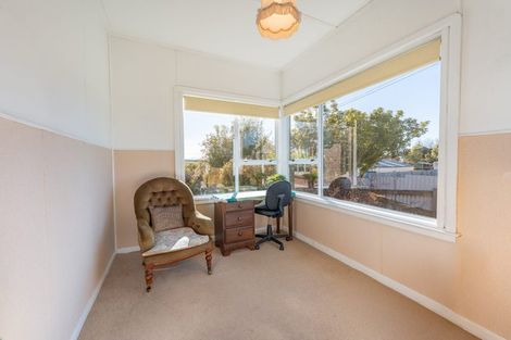 Photo of property in 39 Saint George Street, Watlington, Timaru, 7910