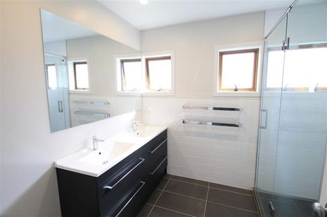 Photo of property in 9 Coromandel Crescent, Mairangi Bay, Auckland, 0630