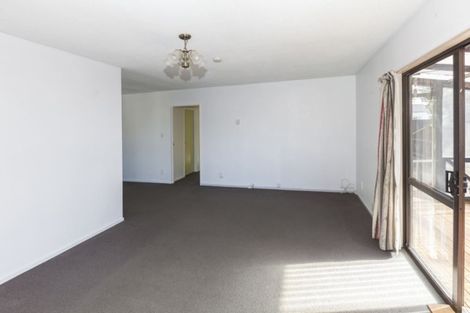 Photo of property in 2/7 Sefton Street, Belfast, Christchurch, 8051