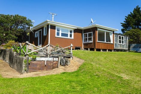 Photo of property in 5114 Te Araroa Road, Hicks Bay, Tikitiki, 4087