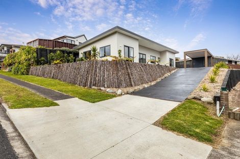Photo of property in 86 Dorset Avenue, Lynmouth, New Plymouth, 4310
