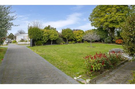 Photo of property in 65 Richmond Avenue, Richmond Heights, Taupo, 3330