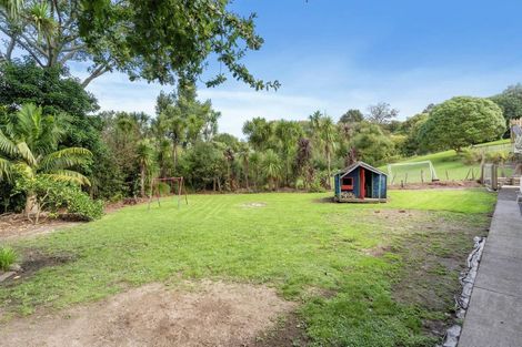 Photo of property in 49a Advene Road, Cockle Bay, Auckland, 2014