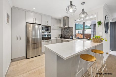 Photo of property in 14 Kahika Grove, Huapai, Kumeu, 0810