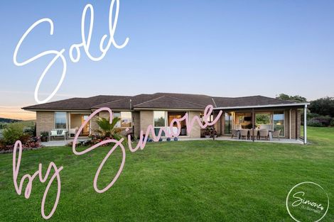 Photo of property in 122d Forestry Road, Waitoki, Kaukapakapa, 0871