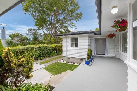Photo of property in 32 Field Street, Silverstream, Upper Hutt, 5019