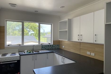 Photo of property in 35 Eddowes Street, Manurewa, Auckland, 2102