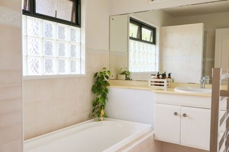 Photo of property in 18 Ander Place, Takapuna, Auckland, 0622