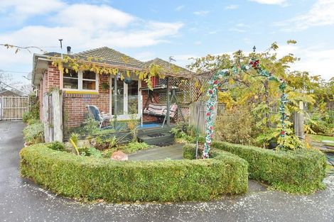 Photo of property in 17 Uxbridge Street, Northcote, Christchurch, 8052