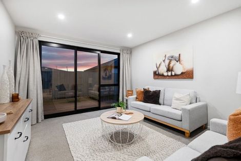 Photo of property in 35 Timara Crescent, Marshland, Christchurch, 8083