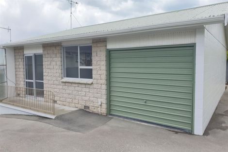 Photo of property in 3/10 Roslyn Terrace, West End, Timaru, 7910