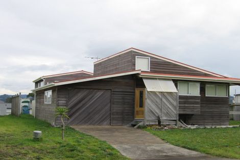 Photo of property in 19 Shamrock Crest, Omaha, 0986