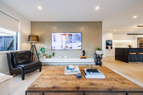 Photo of property in 52a Manawatu Street, Hokowhitu, Palmerston North, 4410