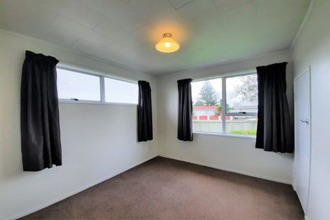 Photo of property in 44 Sunlands Drive, Manurewa, Auckland, 2102