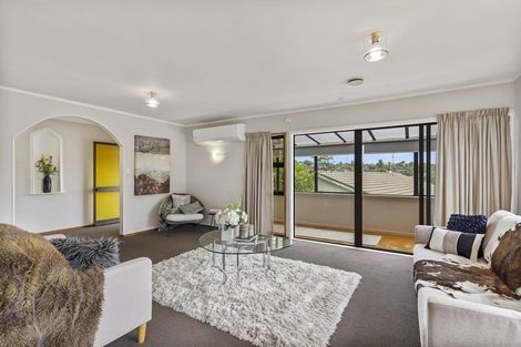 Photo of property in 11 Aries Place, Shelly Park, Auckland, 2014