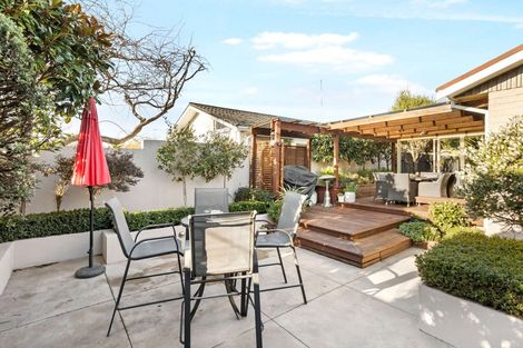 Photo of property in 8 Glen Place, Parklands, Christchurch, 8083