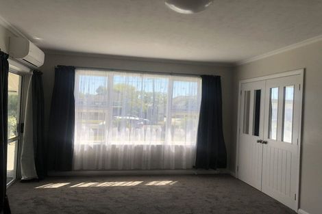 Photo of property in 127 Maidstone Road, Ilam, Christchurch, 8041